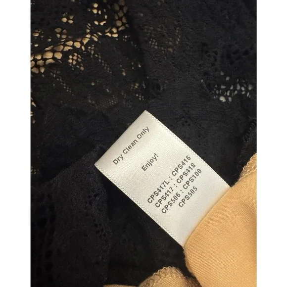 Nightcap Sierra Lace 3/4 Sleeve Deep V Dress Size 2 Us S - Picture 11 of 11